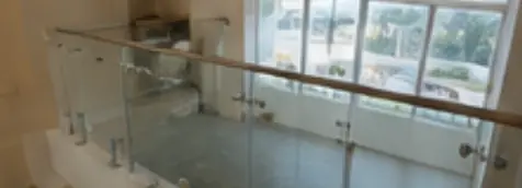 Staircase glass railing replacement in Kirkland